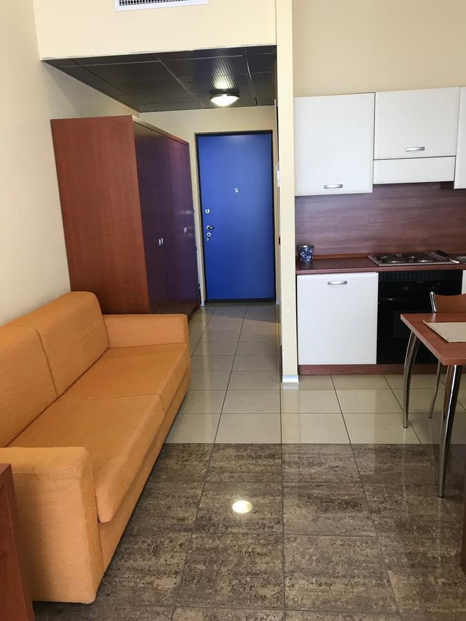 Residence Fermi Casarile Bagian luar foto